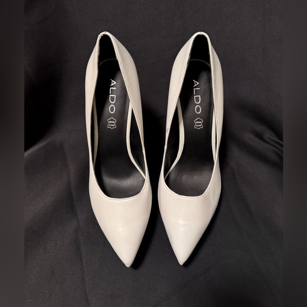 NWT Aldo Laila Platform Pumps - Women’s Size 8 Heels - White